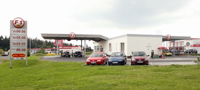 Čerpací stanice F1 GAS